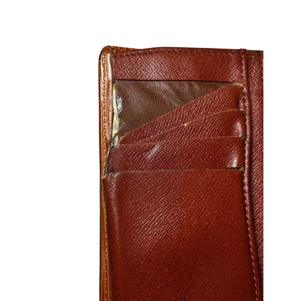 Louis Vuitton Vintage Brown Epi Leather Kisslock Bifold Compact Wallet LV